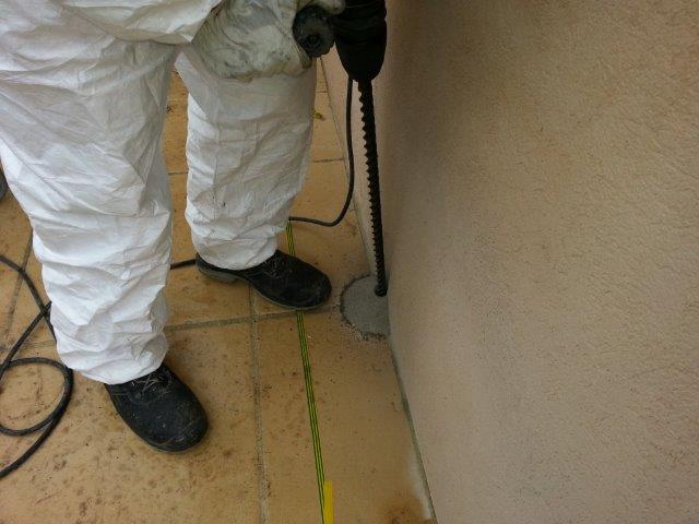 Injection de résine